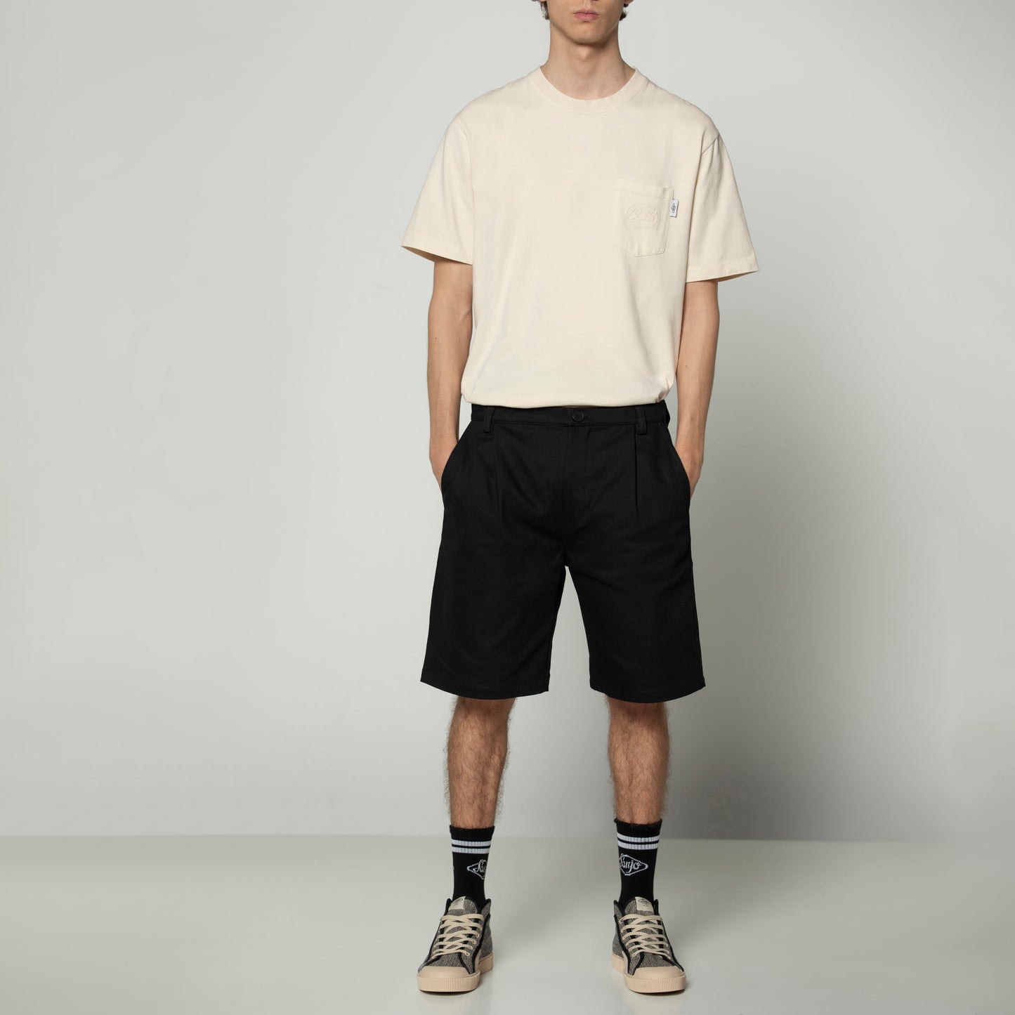 Sanjo Canvas Boxy Shorts // Black