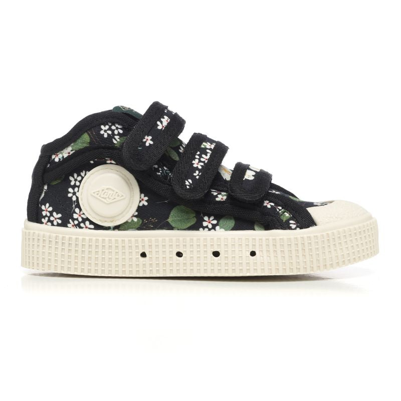 Sanjo Kids x Wolf & Rita K100 // Black Garden