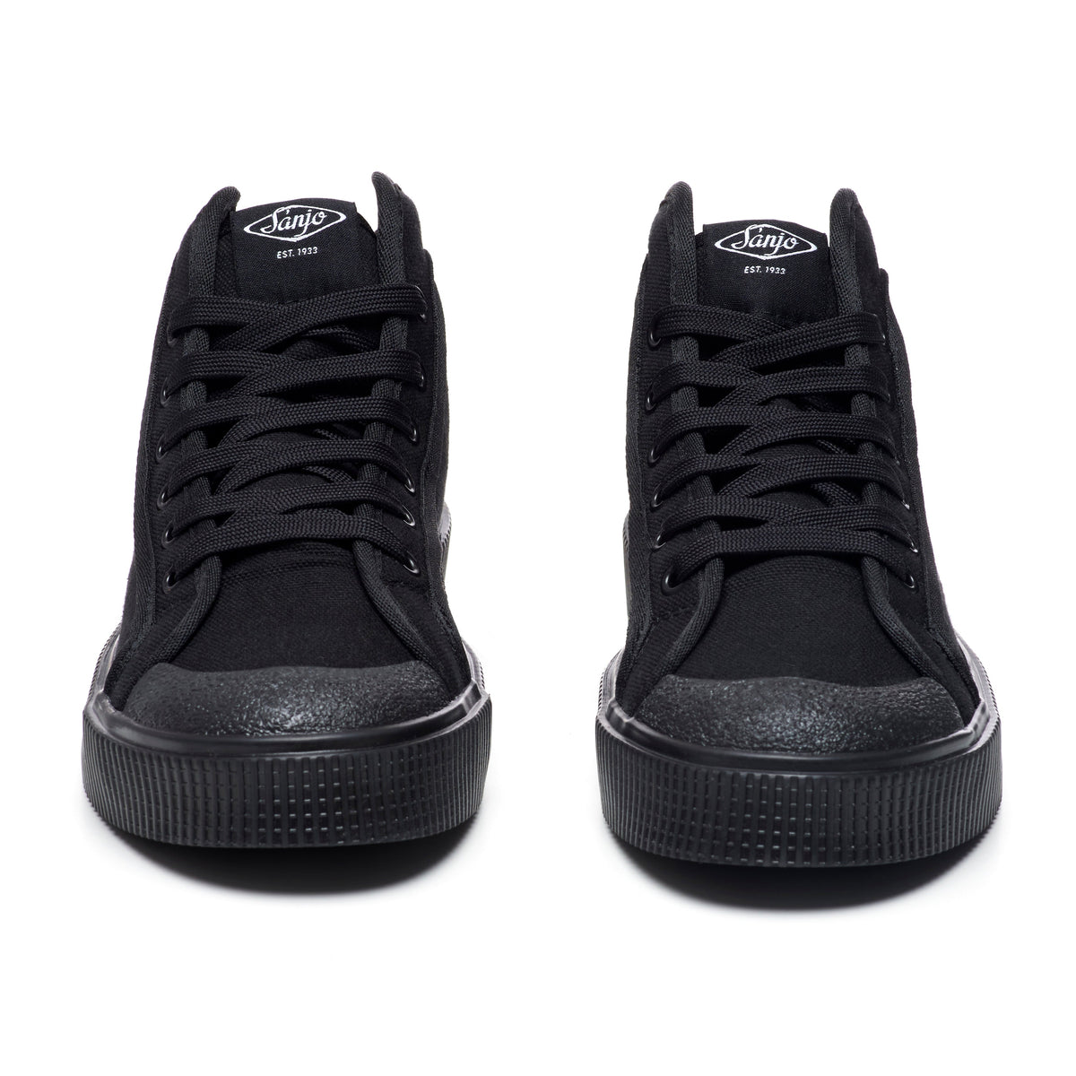 Sanjo K100 // Todo negro