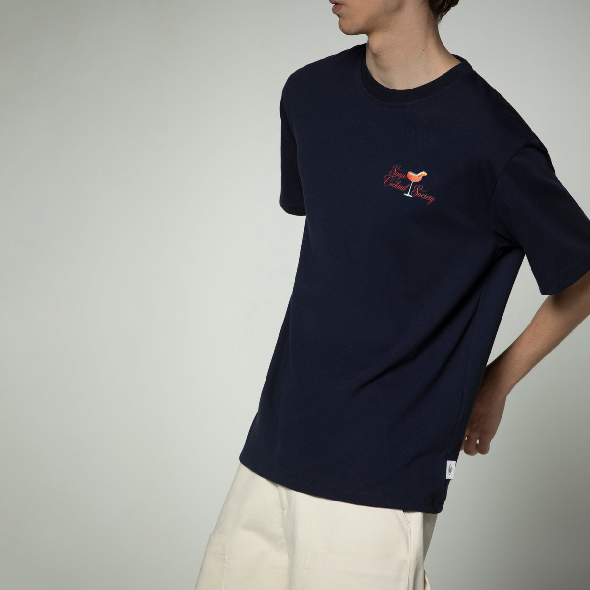 Camiseta de la Sociedad de Cócteles Sanjo // Azul marino