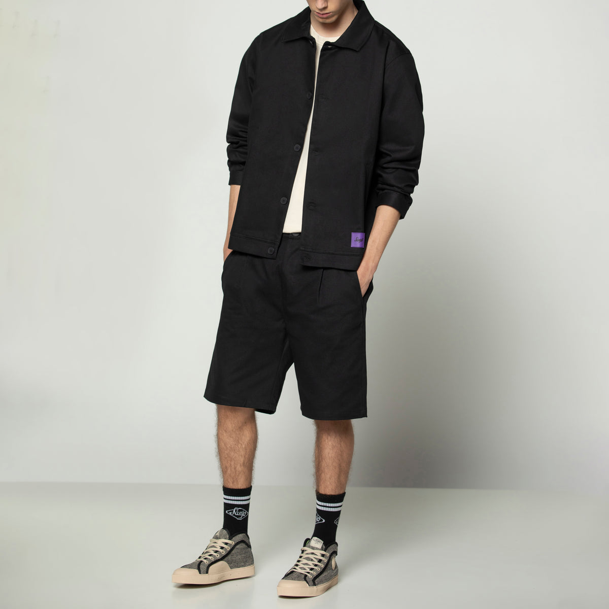 Abrigo con botones Sanjo // Negro