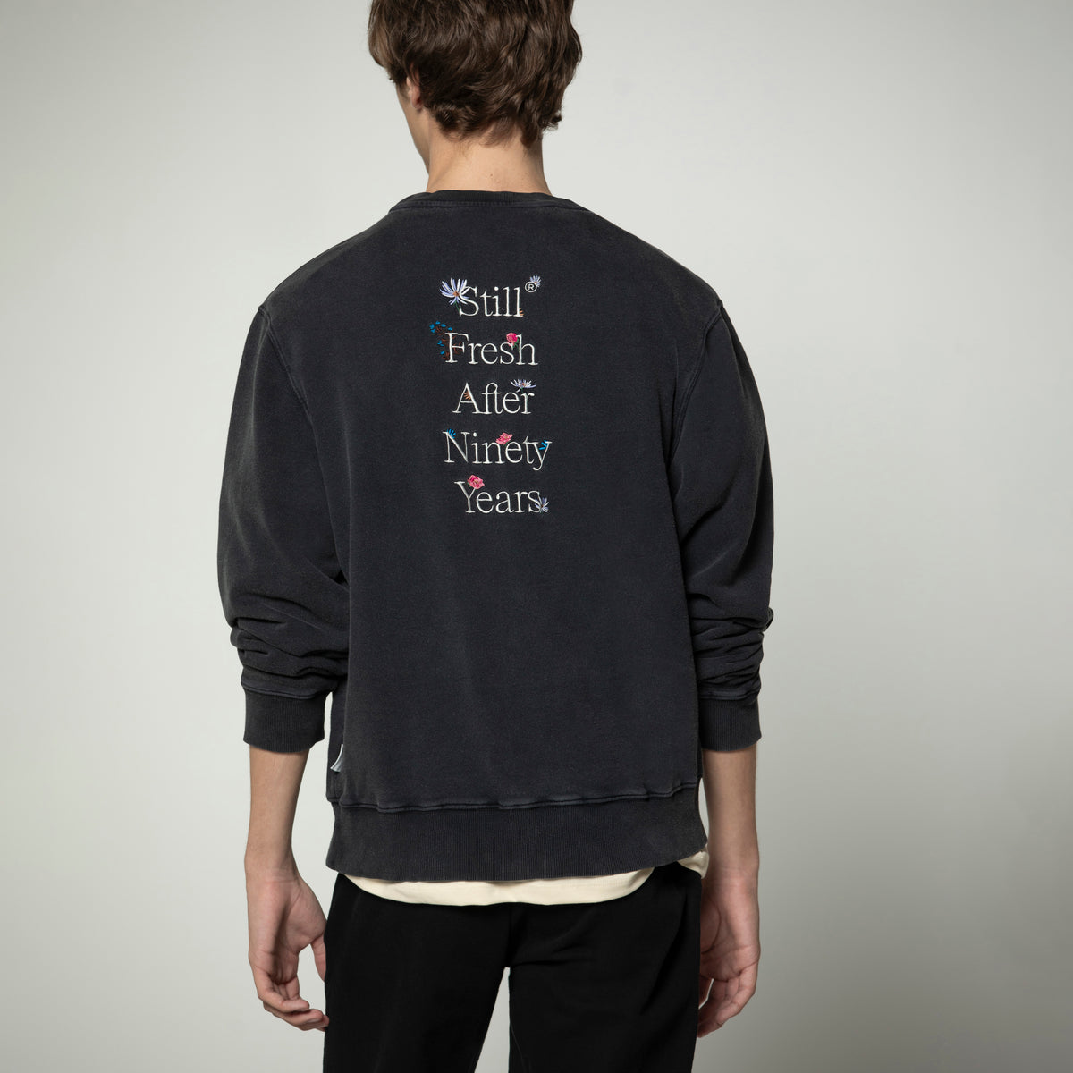 Sanjo Faded Still Sweat // Schwarz