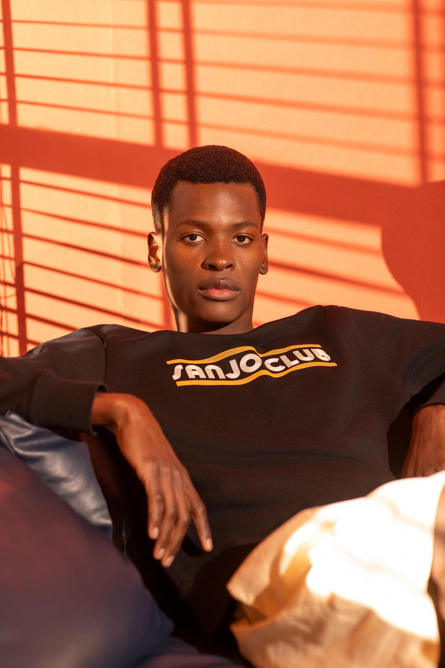 Sudadera Sanjo Club 90 // Negra