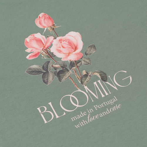 Sanjo Blooming // Camiseta color caqui