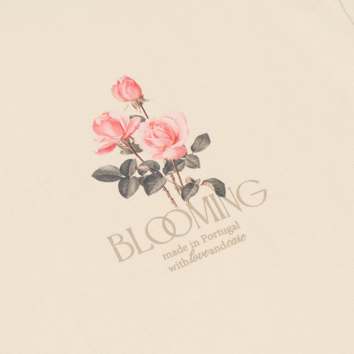Sanjo Blooming // Camiseta color crudo