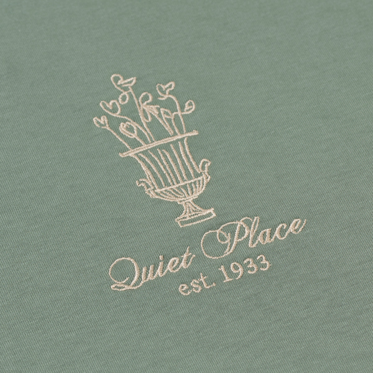 Sanjo Quiet Place T-shirt // Kaqui