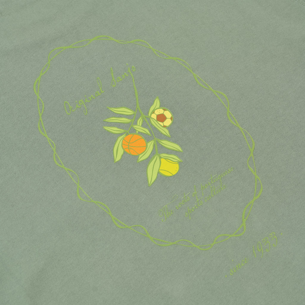 Sanjo The Sporty Olive T-shirt // Khaki
