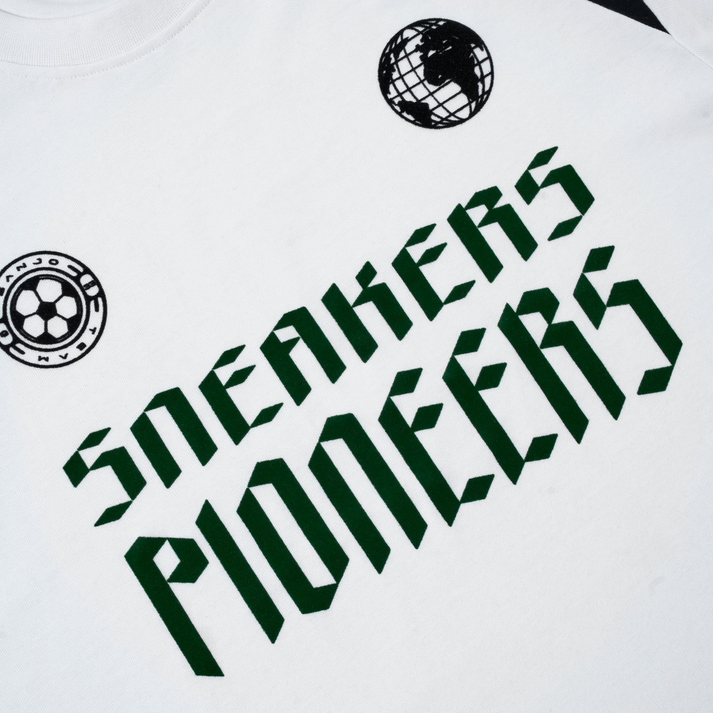 Sanjo Sneakers Pioners T-shirt // White