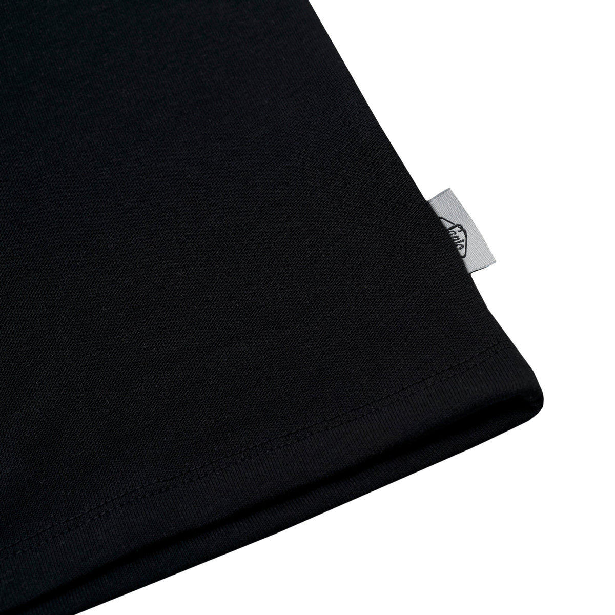 sanjo-1954-cream-logo-t-shirt-black