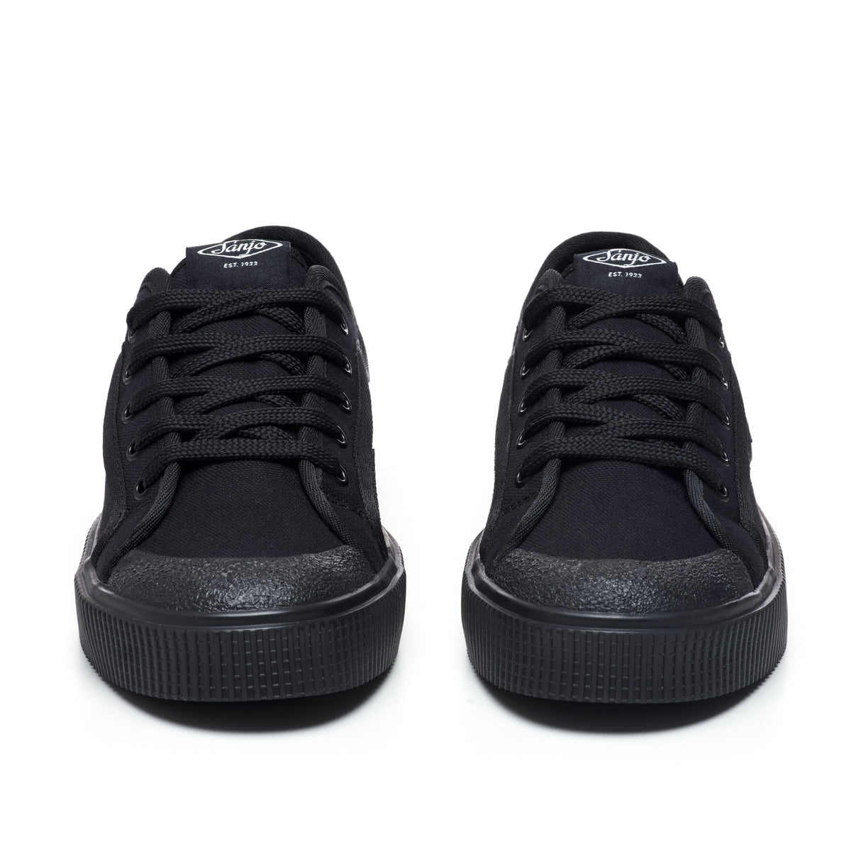 Sanjo K200 // Todo negro