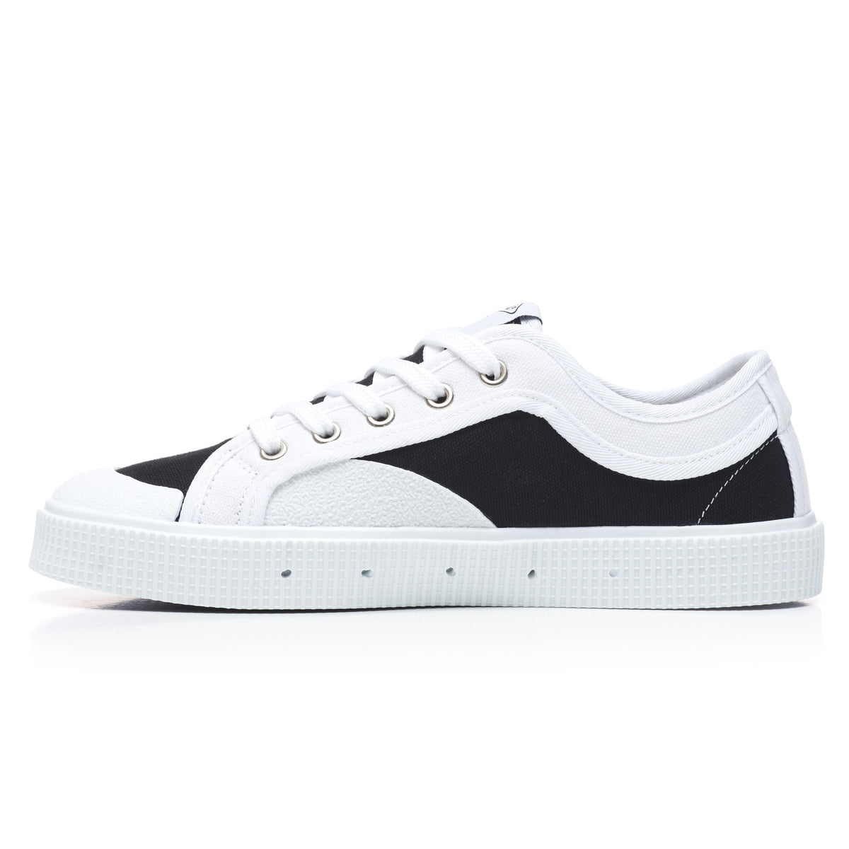 Sanjo K200 // Blanco y negro