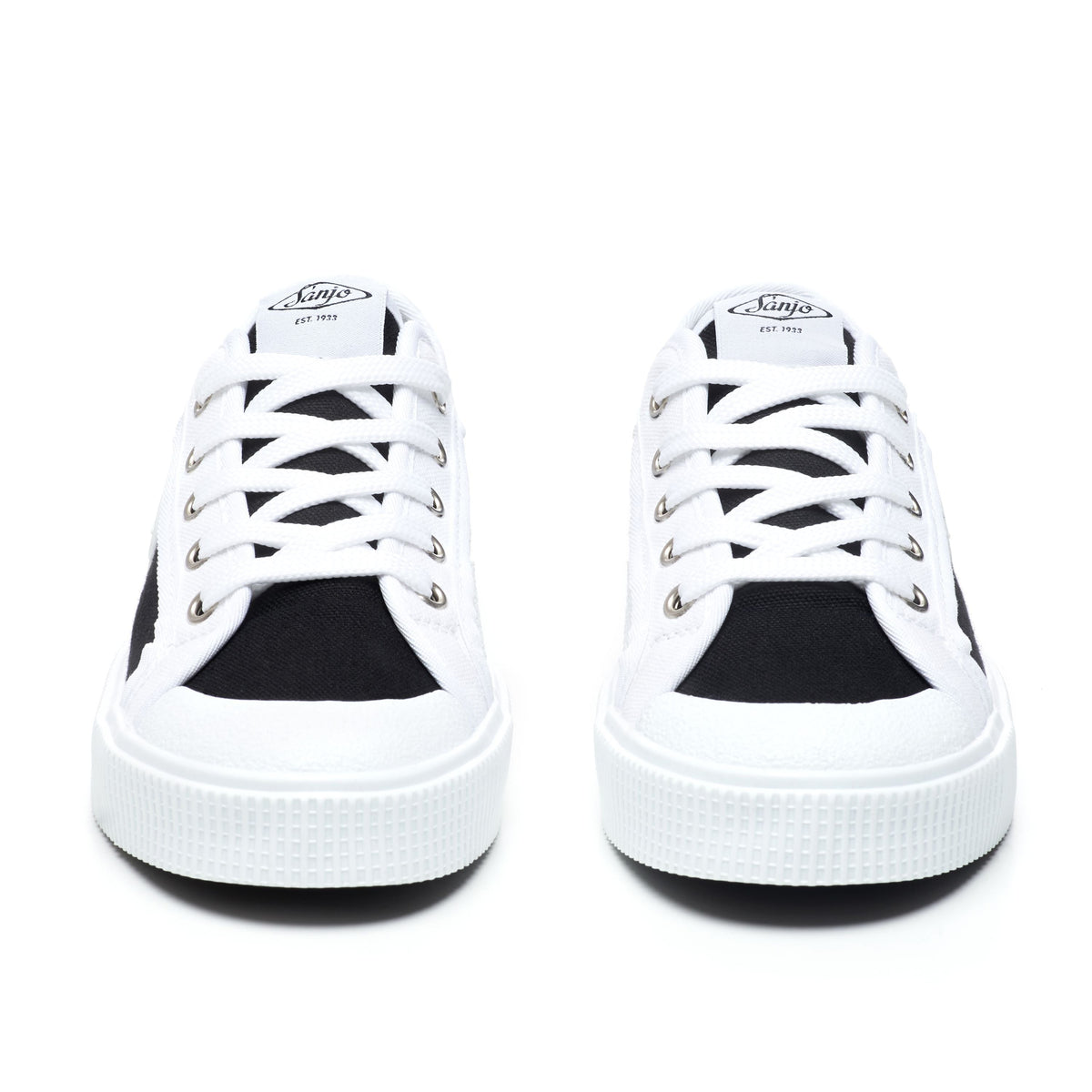 Sanjo K200 // Blanco y negro